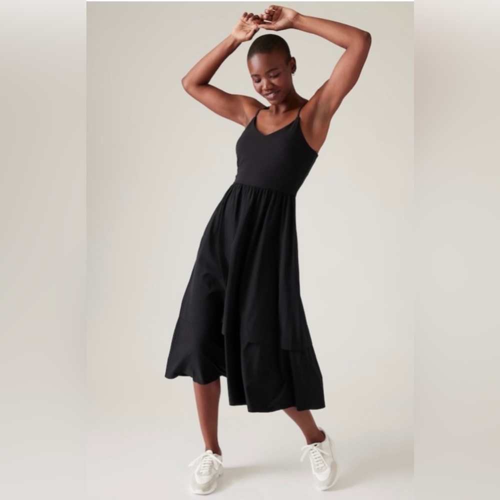 NWT Athleta Xl Black Elation V-Neck Hybrid Dress New